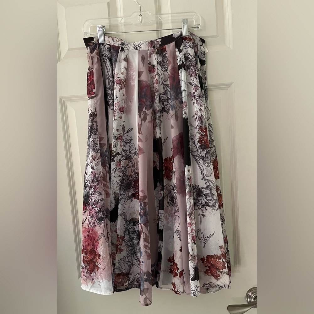 Anthropologie Varun Bahl pleated floral midi skirt multicolor muted colors M